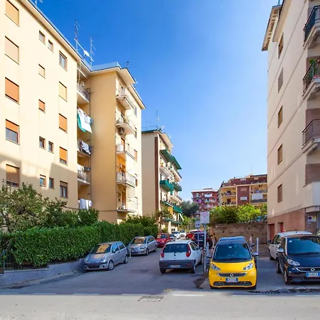 Vhome Bed and Breakfast