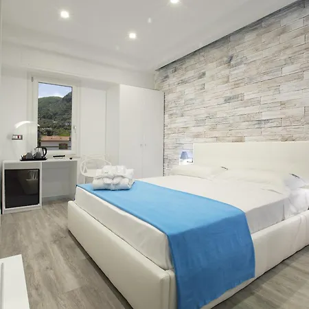 Vhome فندق مبيت وإفطار