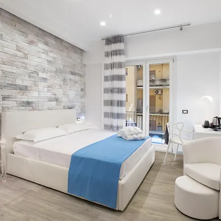 فندق مبيت وإفطار Vhome 4*