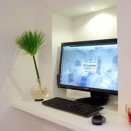 Vhome