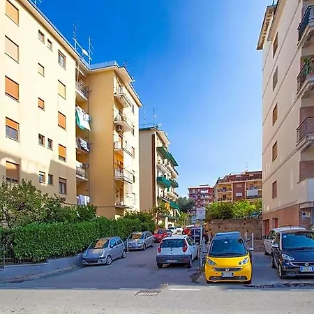 فندق مبيت وإفطار Vhome 4*