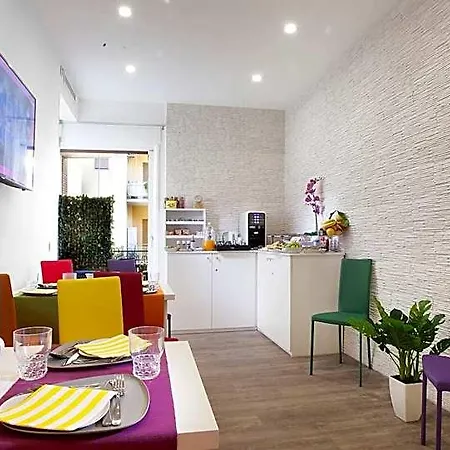 Vhome فندق مبيت وإفطار
