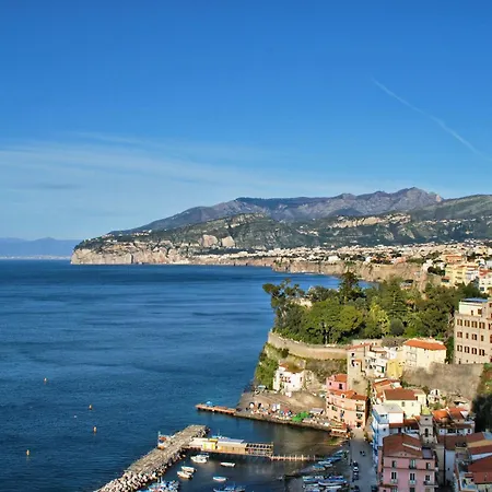 فندق مبيت وإفطار Vhome