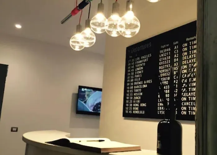 לינה וארוחת בוקר Vhome סורנטו